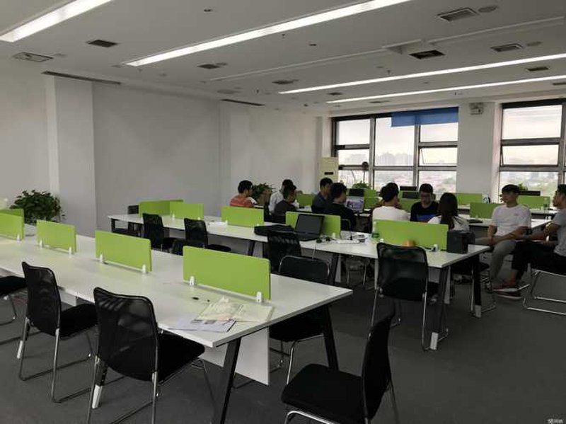 电商运营选购指南：如何挑选合适的运营策略